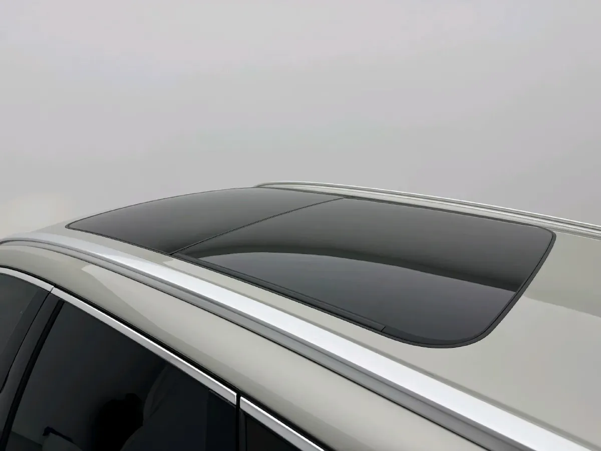 2019 Jeep Wrangler 2.0T 266HP L4 8AT,autocango,china used car exporter,china ev exporter,chinese used car exporter,chinese used ev exporter