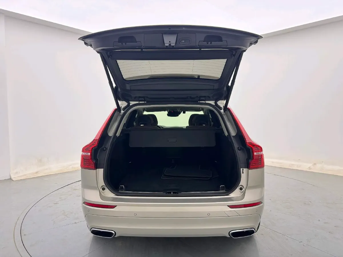 2019 Jeep Wrangler 2.0T 266HP L4 8AT,autocango,china used car exporter,china ev exporter,chinese used car exporter,chinese used ev exporter