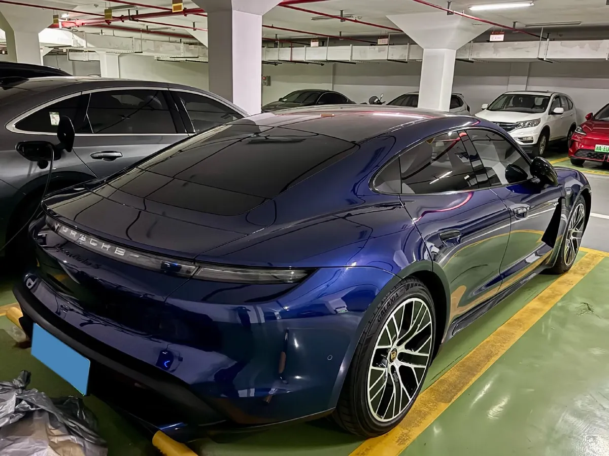 2019 Porsche Taycan 2AT BEV 93.4KWH,autocango,china used car exporter,china ev exporter,chinese used car exporter,chinese used ev exporter
