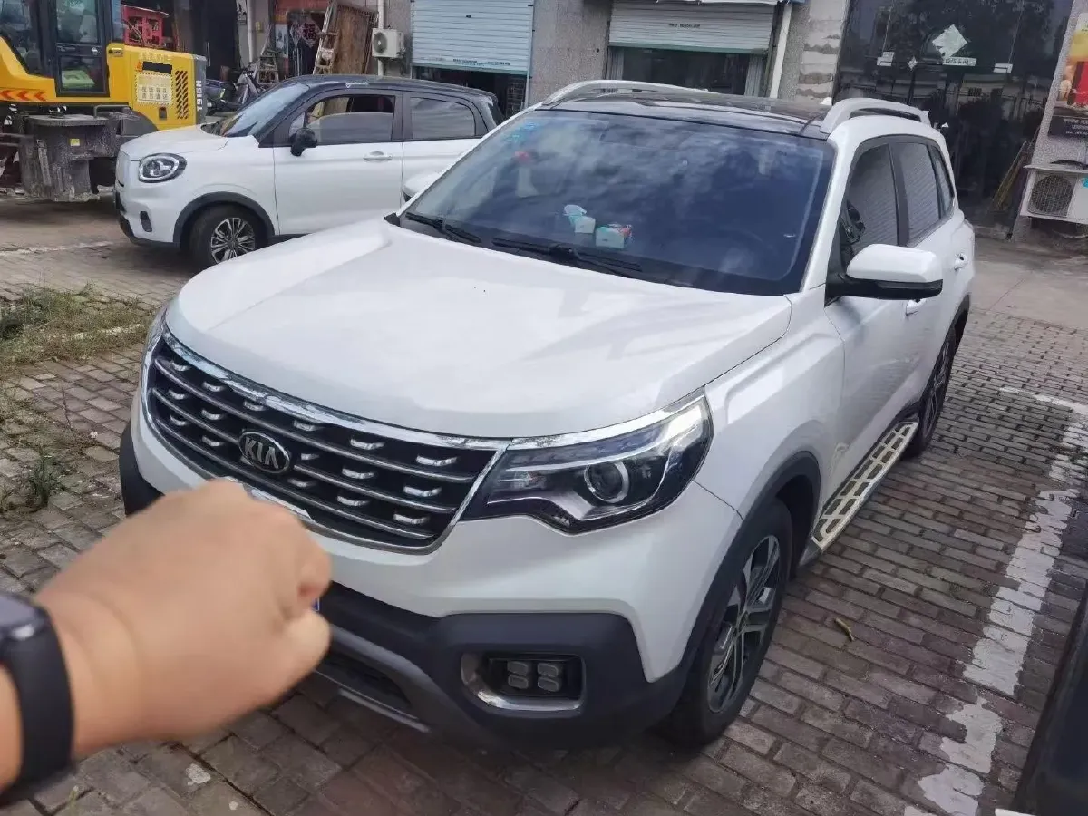 2018 Kia Sportage R 2.0L 160HP L4 6AT,autocango,china used car exporter,china ev exporter,chinese used car exporter,chinese used ev exporter