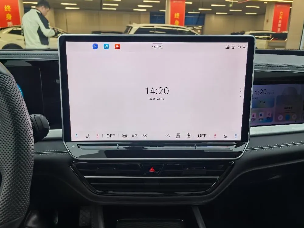 2025 Volkswagen Passat 2.0T 220HP L4 7DCT,autocango,china used car exporter,china ev exporter,chinese used car exporter,chinese used ev exporter