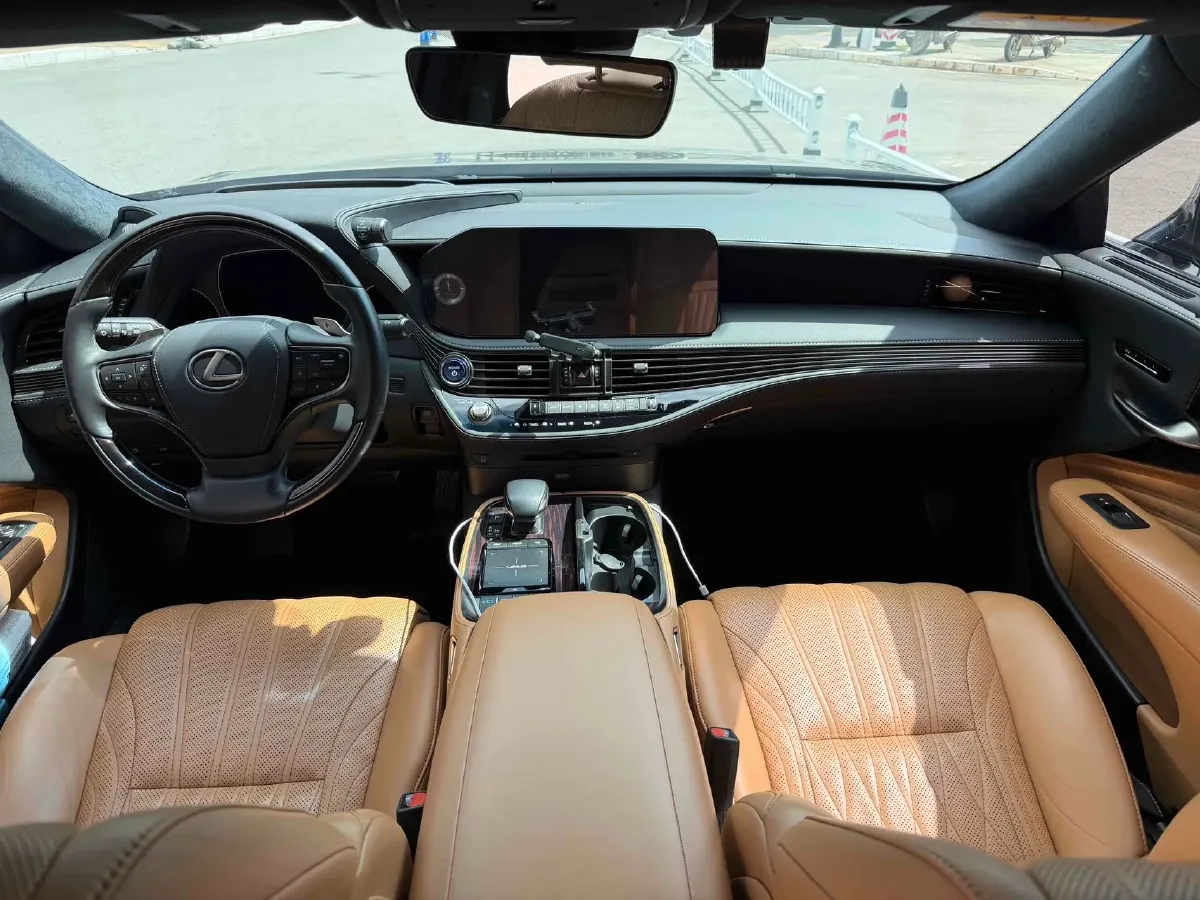 2021 Lexus LS 3.5L 299HP V6 E-CVT Hybrid,autocango,china used car exporter,china ev exporter,chinese used car exporter,chinese used ev exporter