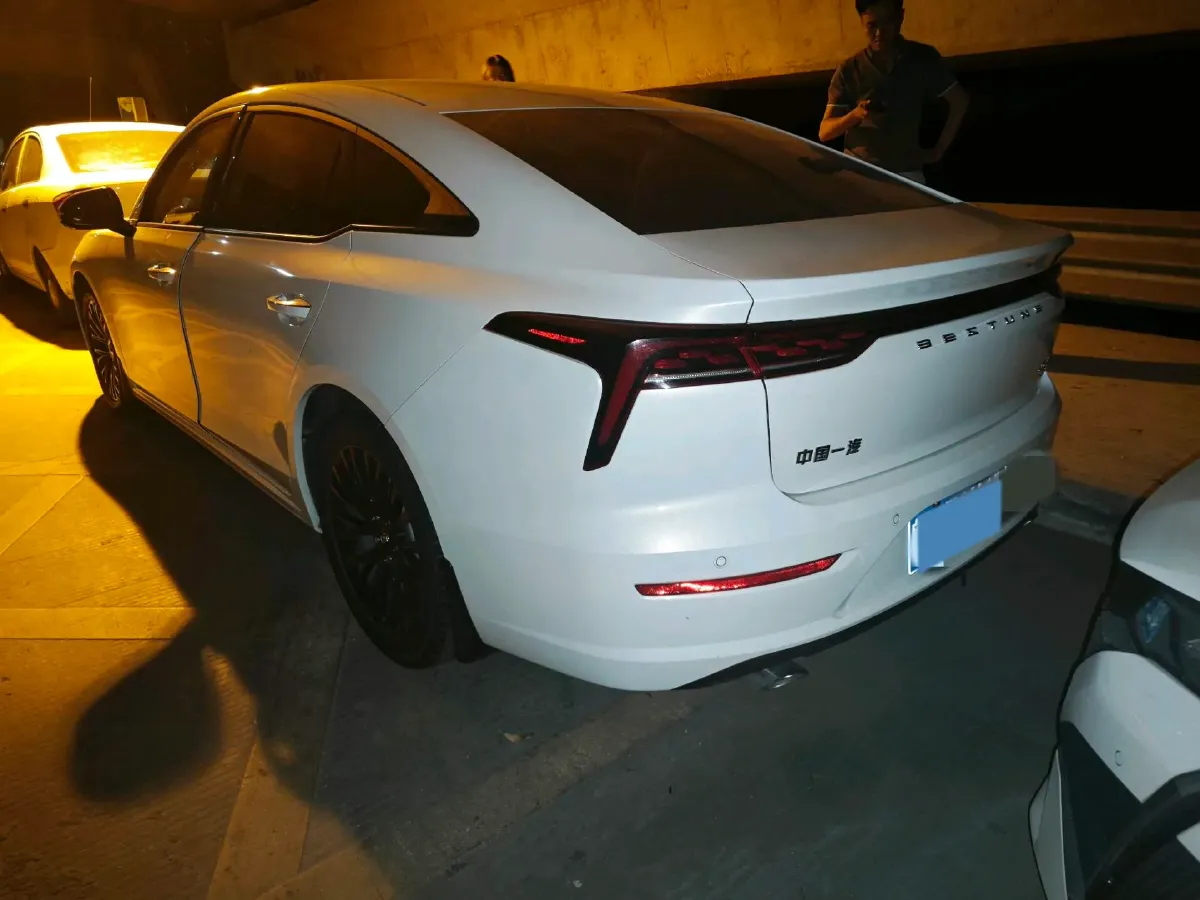 2022 Bestune B70 1.5T 169HP L4 7DCT,autocango,china used car exporter,china ev exporter,chinese used car exporter,chinese used ev exporter