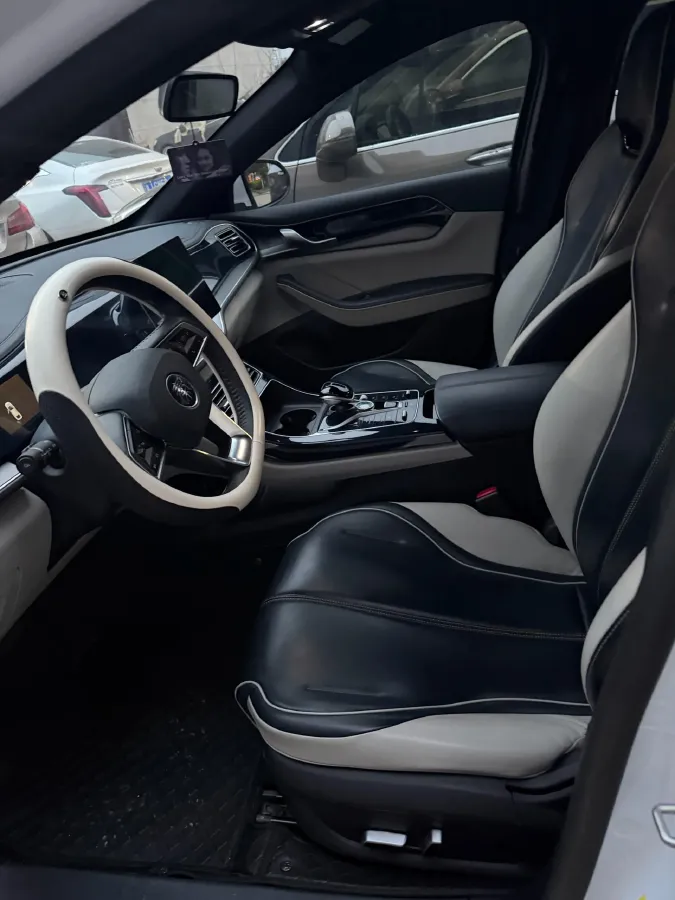 2021 Haval F7 1.5T 169HP L4 7DCT,autocango,china used car exporter,china ev exporter,chinese used car exporter,chinese used ev exporter