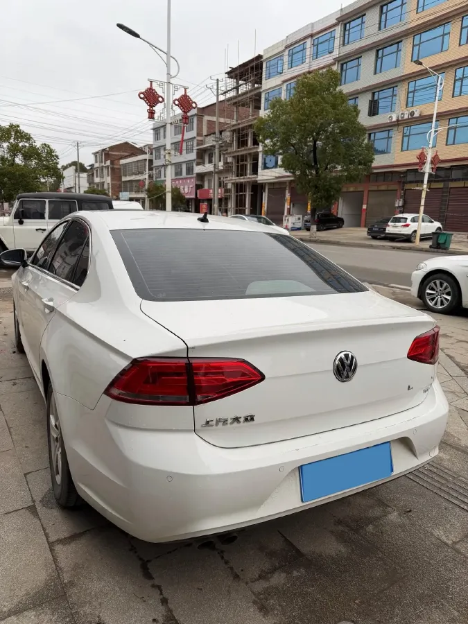 2017 Volkswagen Lamando 1.4T 131HP L4 7DCT,autocango,china used car exporter,china ev exporter,chinese used car exporter,chinese used ev exporter