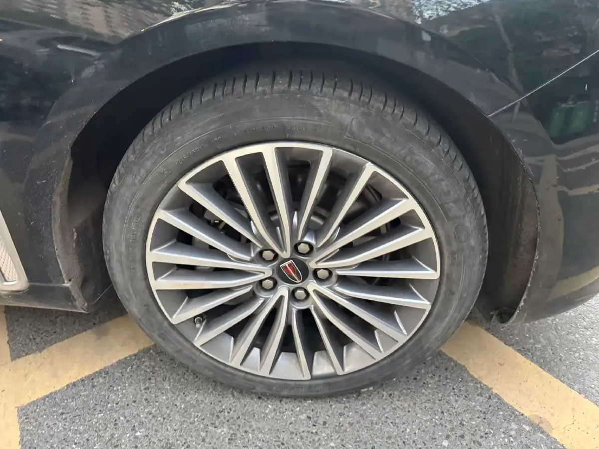 2020 HongQi H9 2.0T 252HP L4 7DCT,autocango,china used car exporter,china ev exporter,chinese used car exporter,chinese used ev exporter