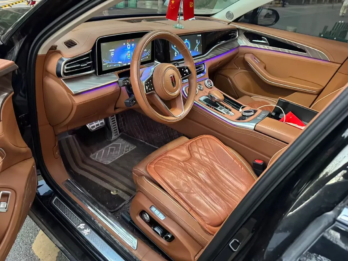 2020 HongQi H9 2.0T 252HP L4 7DCT,autocango,china used car exporter,china ev exporter,chinese used car exporter,chinese used ev exporter