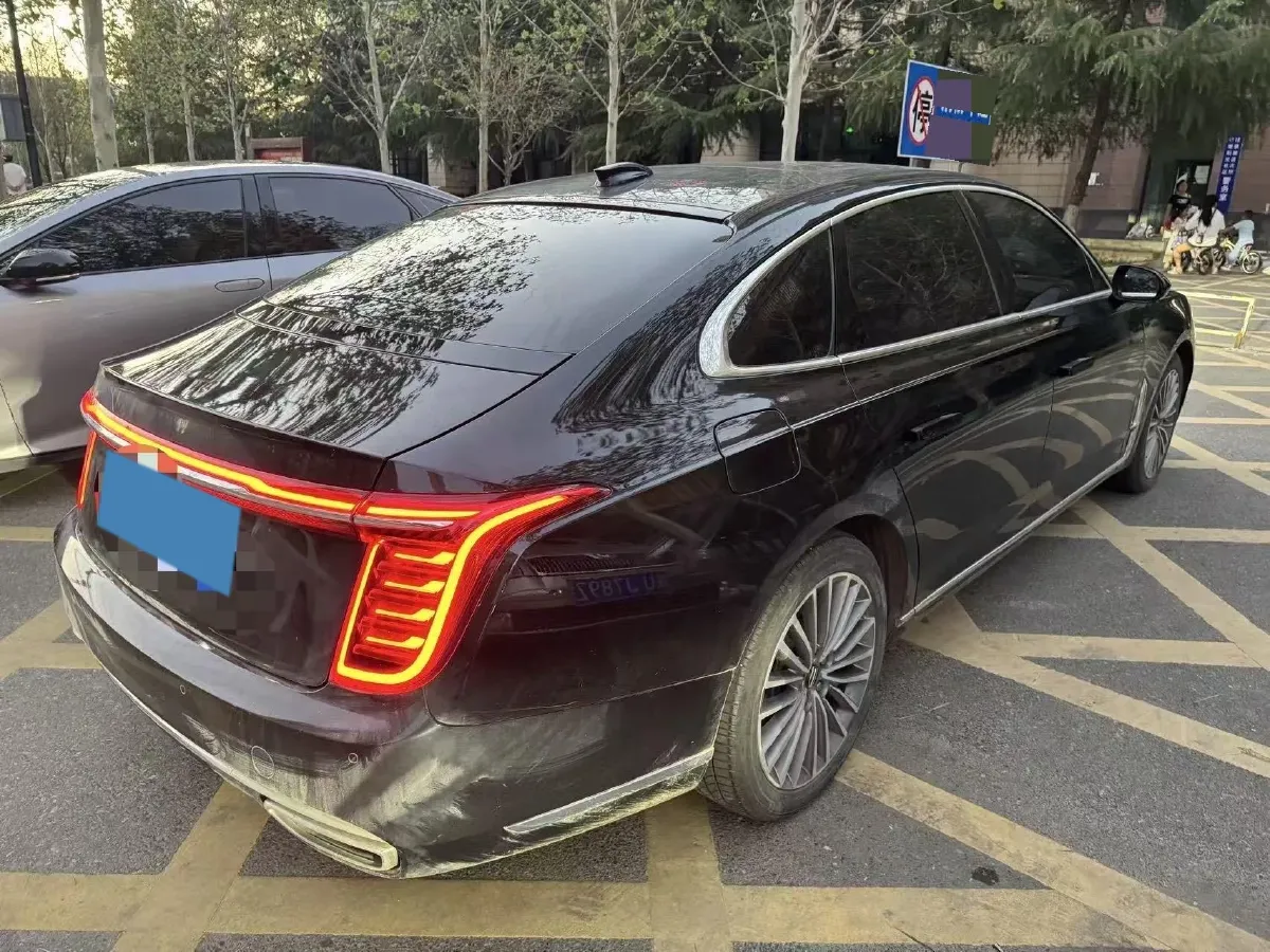 2020 HongQi H9 2.0T 252HP L4 7DCT,autocango,china used car exporter,china ev exporter,chinese used car exporter,chinese used ev exporter