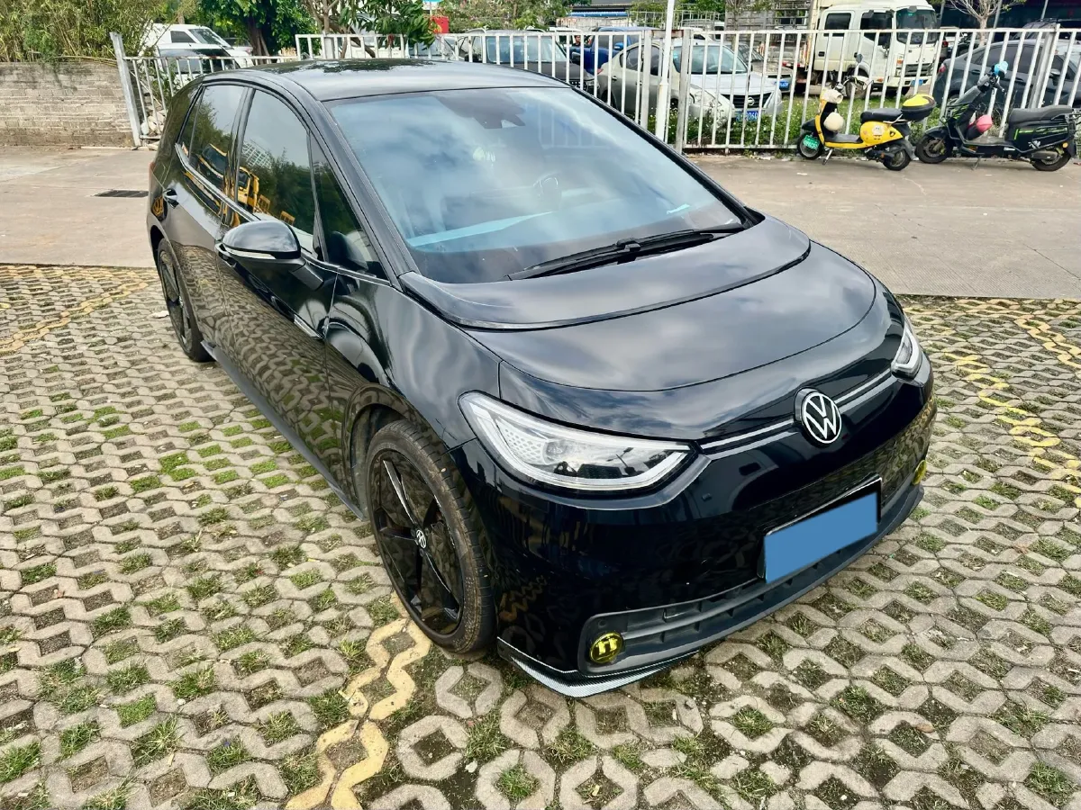 2023 Volkswagen ID.3 BEV 52.8KWH,autocango,china used car exporter,china ev exporter,chinese used car exporter,chinese used ev exporter