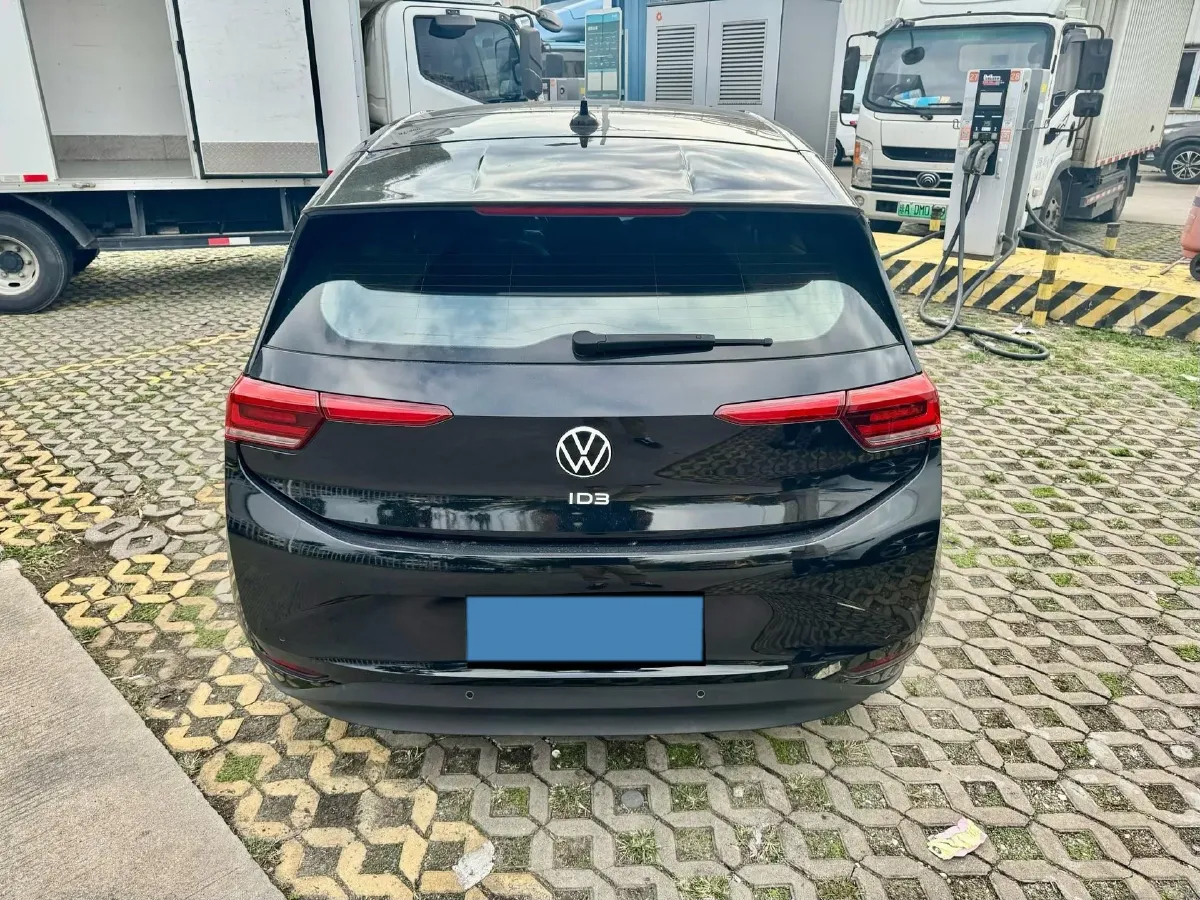 2023 Volkswagen ID.3 BEV 52.8KWH,autocango,china used car exporter,china ev exporter,chinese used car exporter,chinese used ev exporter