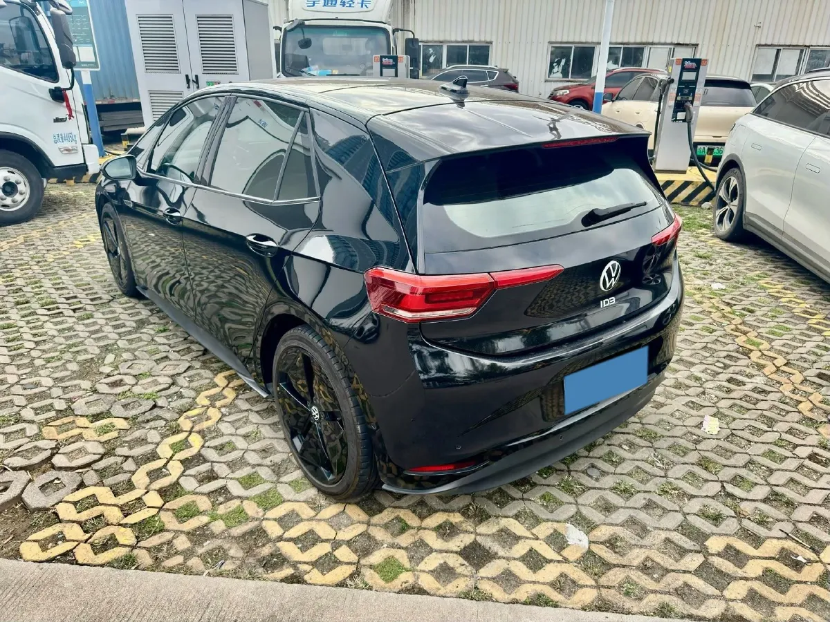 2023 Volkswagen ID.3 BEV 52.8KWH,autocango,china used car exporter,china ev exporter,chinese used car exporter,chinese used ev exporter
