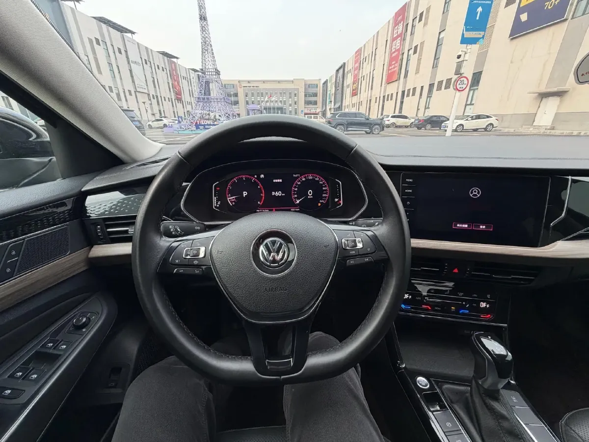 2020 Volkswagen Passat 2.0T 186HP L4 7DCT,autocango,china used car exporter,china ev exporter,chinese used car exporter,chinese used ev exporter