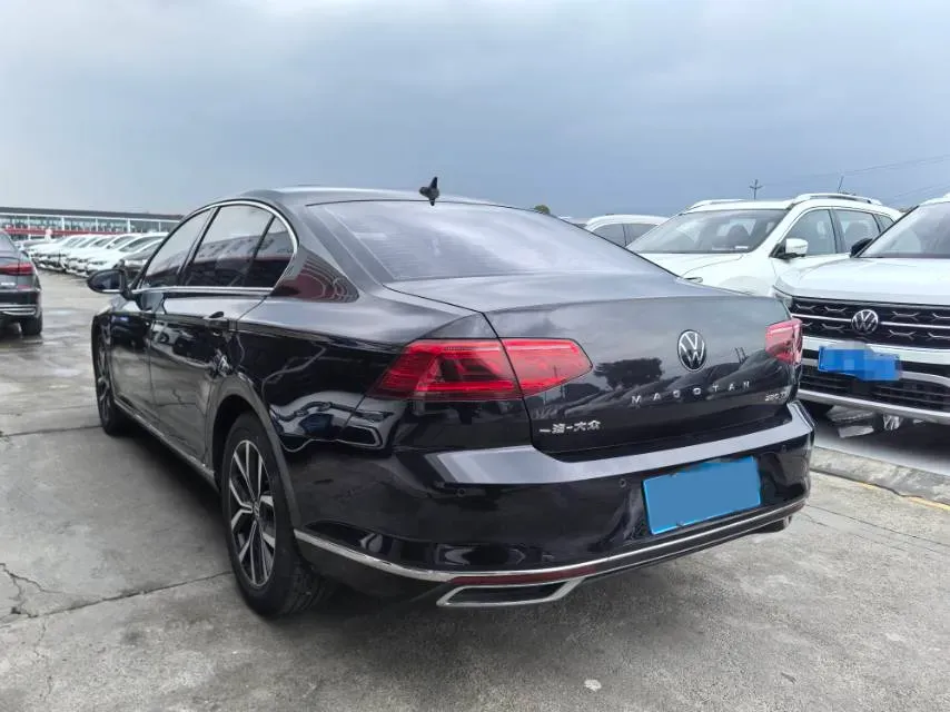 2020 Volkswagen Magotan 1.4T 150HP L4 7DCT,autocango,china used car exporter,china ev exporter,chinese used car exporter,chinese used ev exporter