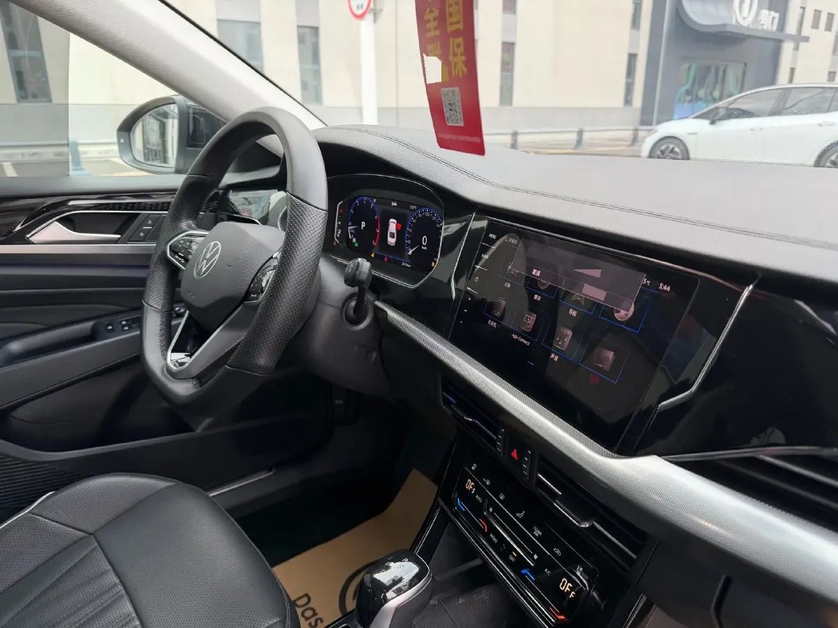 2022 Xpeng P7 BEV 60.2KWH,autocango,china used car exporter,china ev exporter,chinese used car exporter,chinese used ev exporter