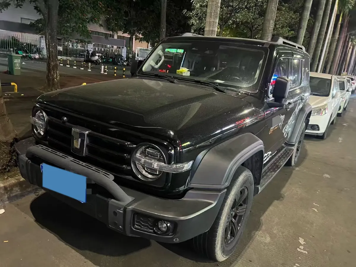 2023 Tank 300 2.0T 227HP L4 8AT,autocango,china used car exporter,china ev exporter,chinese used car exporter,chinese used ev exporter