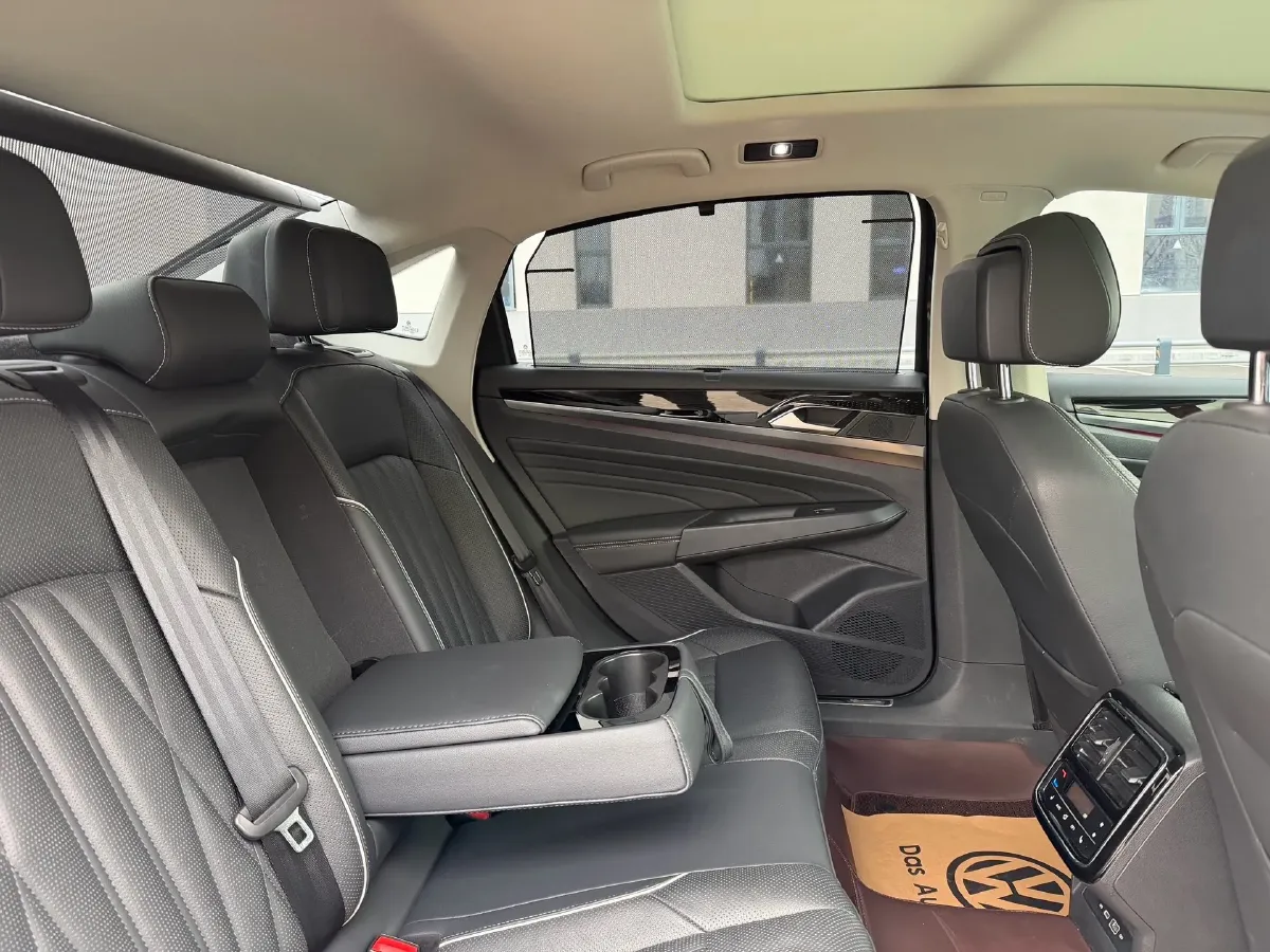 2022 Tesla Model 3 BEV 60KWH,autocango,china used car exporter,china ev exporter,chinese used car exporter,chinese used ev exporter