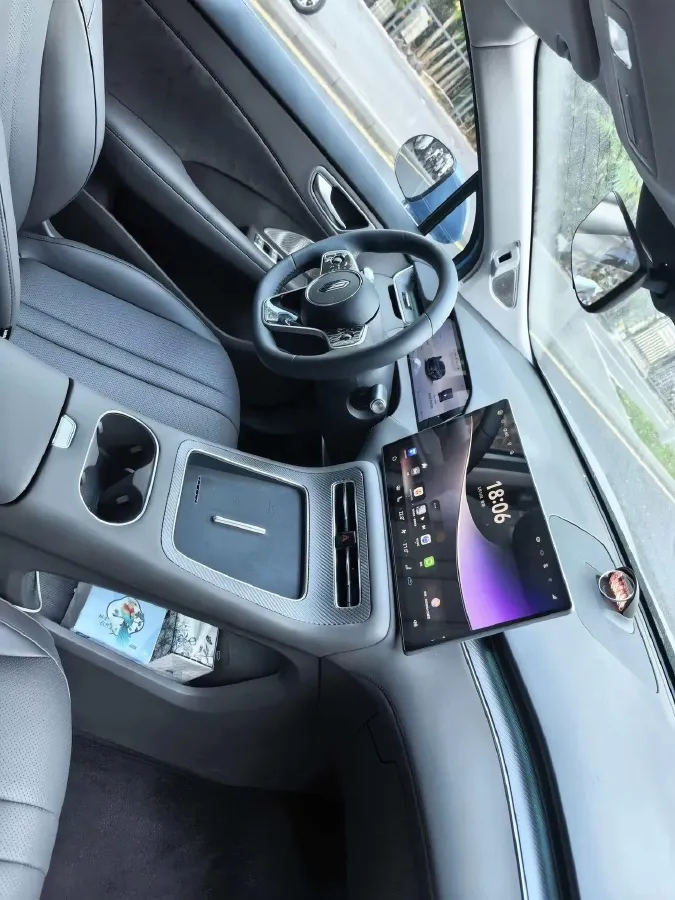 2025 HIMA Shangjie H5 REEV 98HP REEV,autocango,china used car exporter,china ev exporter,chinese used car exporter,chinese used ev exporter