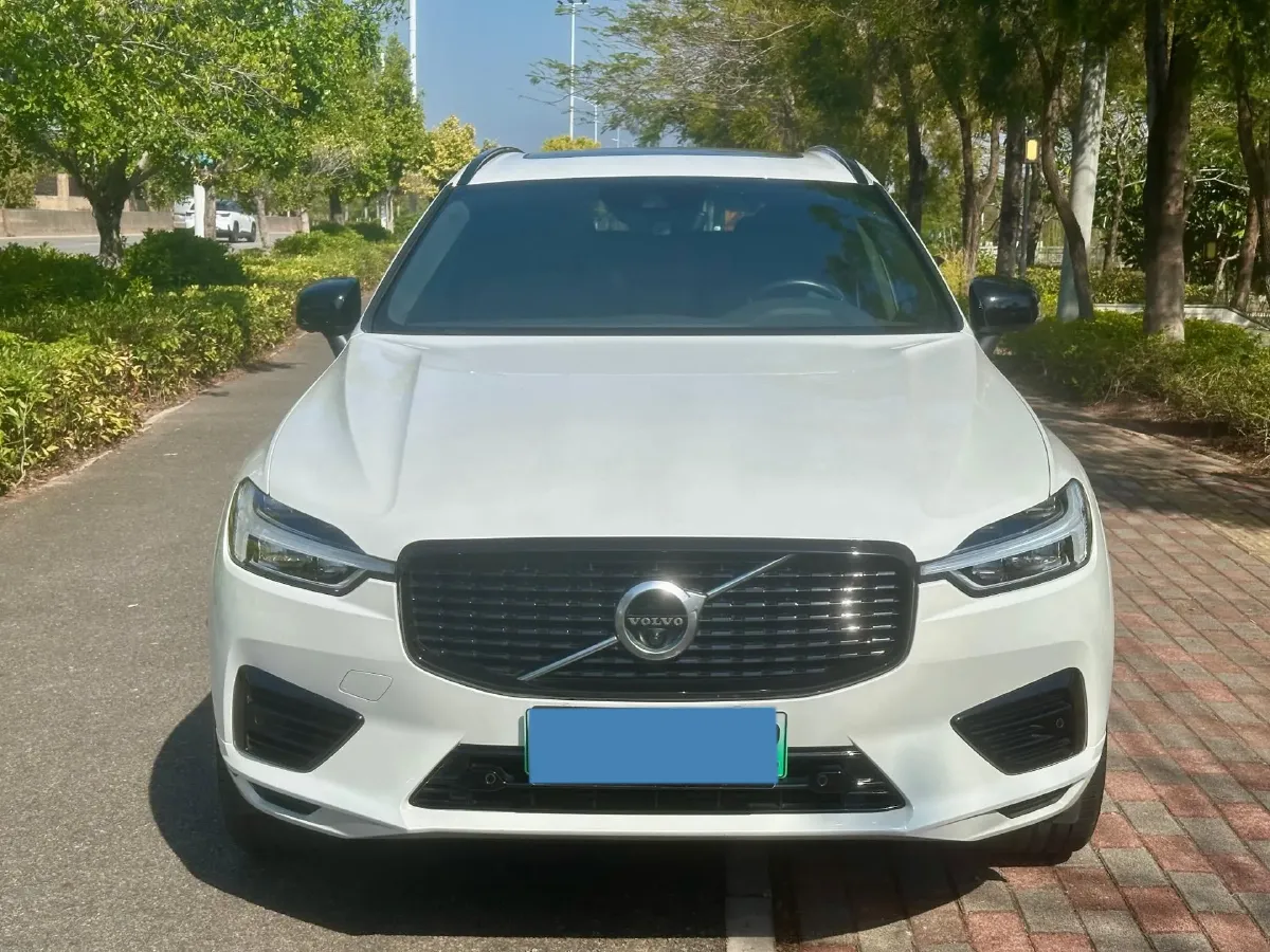 2021 Volvo XC60 PHEV 2.0T 303HP L4 8AT PHEV 11.6KWH,autocango,china used car exporter,china ev exporter,chinese used car exporter,chinese used ev exporter