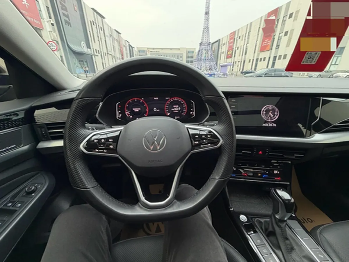 2023 Volkswagen Passat 2.0T 220HP L4 7DCT,autocango,china used car exporter,china ev exporter,chinese used car exporter,chinese used ev exporter