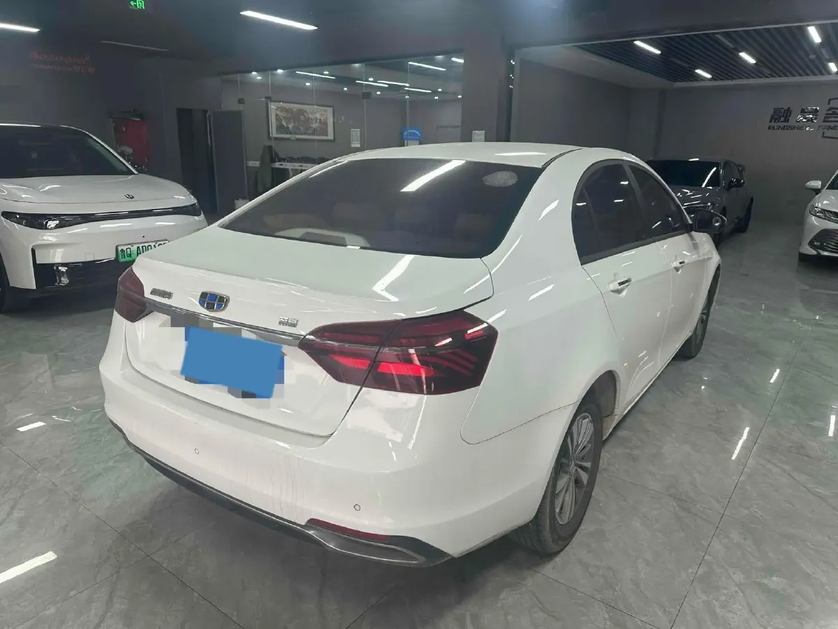 2018 Geely Emgrand 1.5L 109HP L4 5MT,autocango,china used car exporter,china ev exporter,chinese used car exporter,chinese used ev exporter