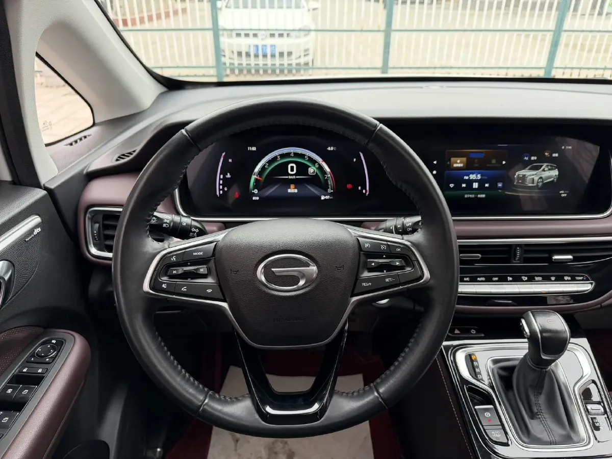 2023 GAC Trumpchi M6 1.5T 177HP L4 7DCT,autocango,china used car exporter,china ev exporter,chinese used car exporter,chinese used ev exporter