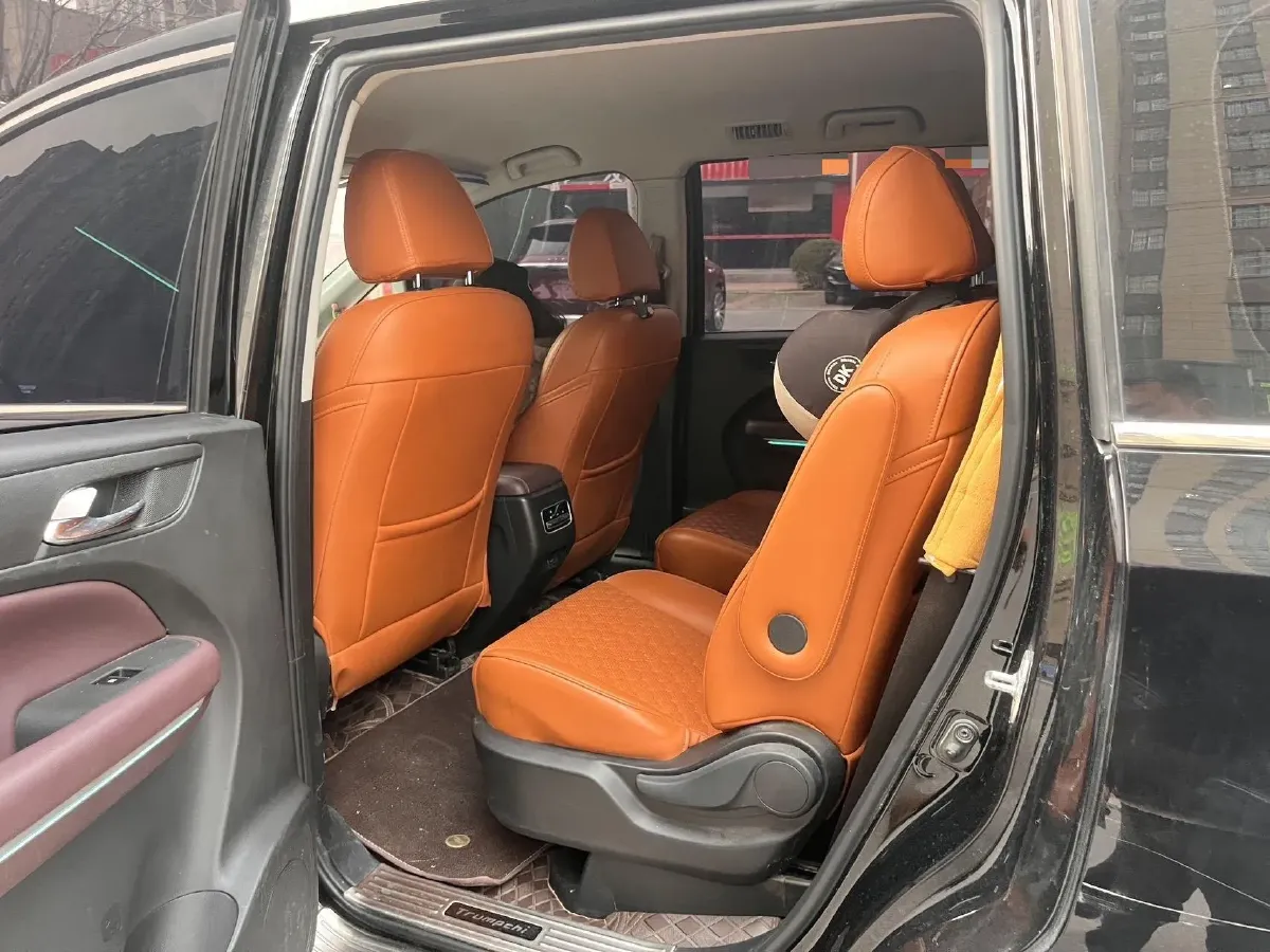 2023 GAC Trumpchi M6 1.5T 177HP L4 7DCT,autocango,china used car exporter,china ev exporter,chinese used car exporter,chinese used ev exporter