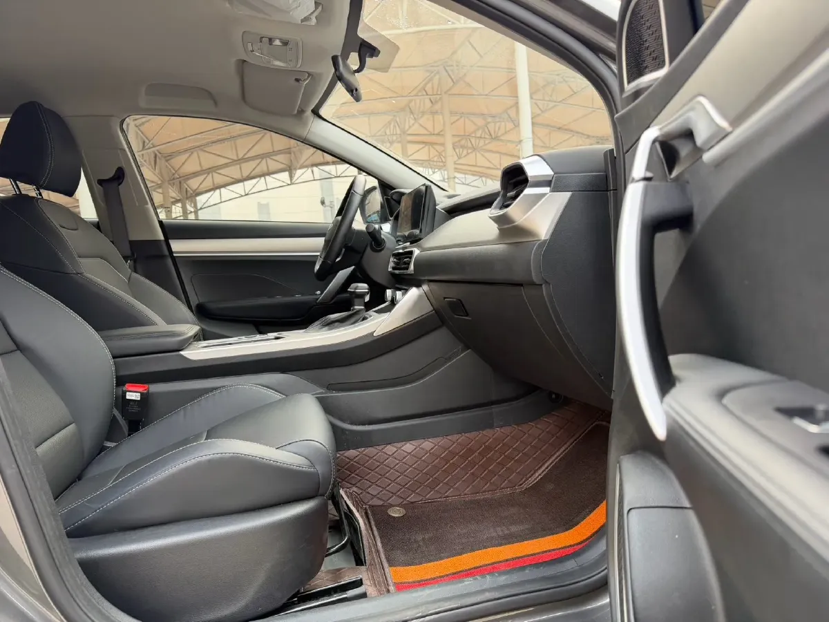 2025 Geely Coolray 1.5L 126HP L4 CVT,autocango,china used car exporter,china ev exporter,chinese used car exporter,chinese used ev exporter