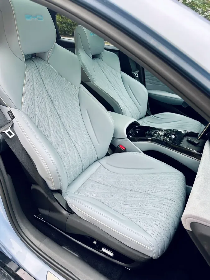 2022 MAXUS DaJia 5 BEV 70KWH,autocango,china used car exporter,china ev exporter,chinese used car exporter,chinese used ev exporter