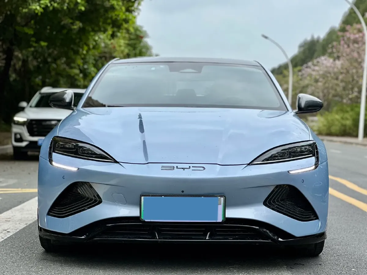 2022 MAXUS DaJia 5 BEV 70KWH,autocango,china used car exporter,china ev exporter,chinese used car exporter,chinese used ev exporter