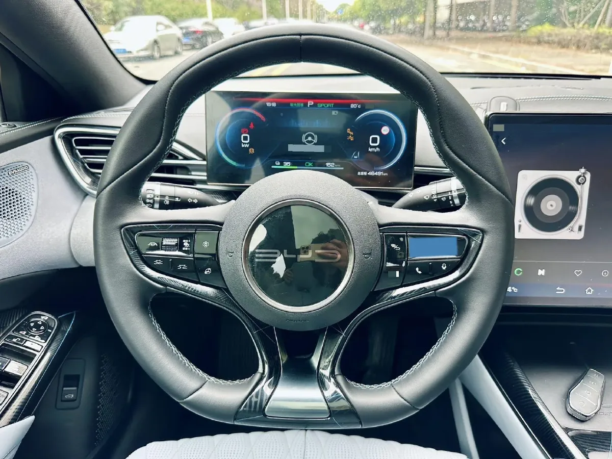 2022 MAXUS DaJia 5 BEV 70KWH,autocango,china used car exporter,china ev exporter,chinese used car exporter,chinese used ev exporter