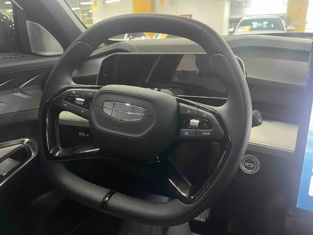 2023 Geely Azkarra 1.5T 181HP L4 7DCT,autocango,china used car exporter,china ev exporter,chinese used car exporter,chinese used ev exporter