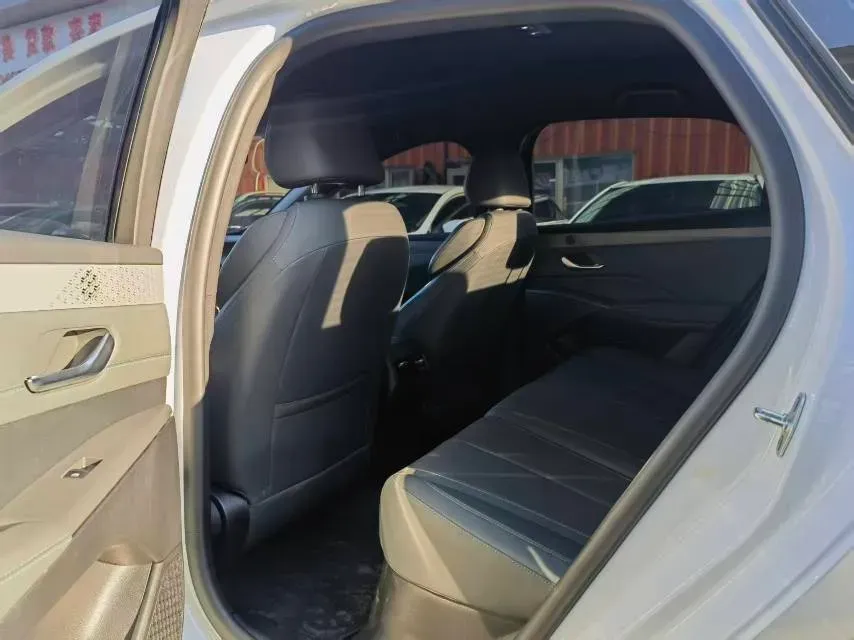 2025 BYD Qin Plus 1.5L 101HP L4 E-CVT PHEV 7.68KWH,autocango,china used car exporter,china ev exporter,chinese used car exporter,chinese used ev exporter