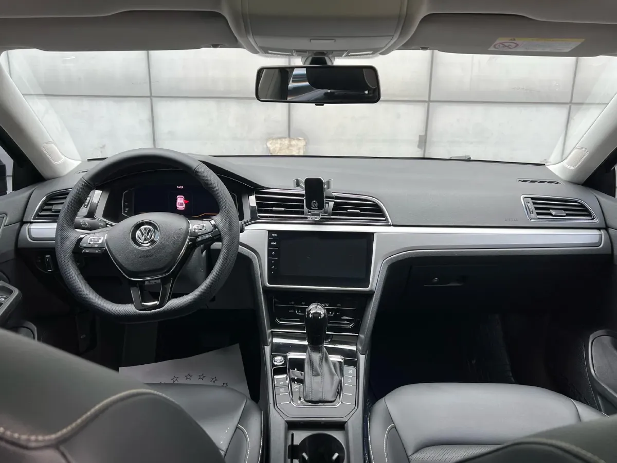 2021 Volkswagen Lamando 1.4T 150HP L4 7DCT,autocango,china used car exporter,china ev exporter,chinese used car exporter,chinese used ev exporter