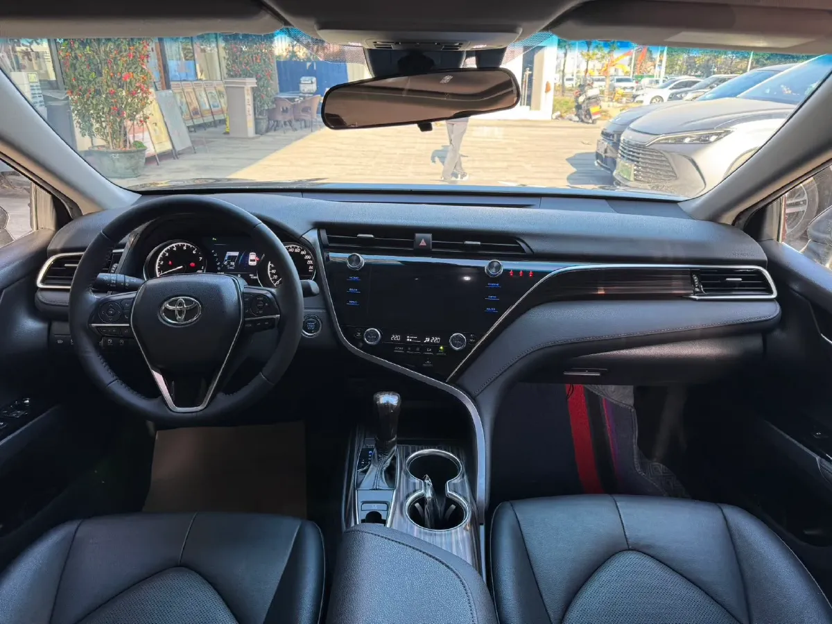 2019 Toyota Camry 2.0L 178HP L4 CVT,autocango,china used car exporter,china ev exporter,chinese used car exporter,chinese used ev exporter