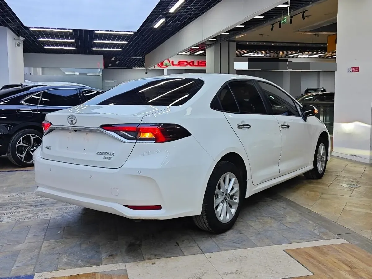 2021 Toyota Corolla 1.2T 116HP L4 CVT,autocango,china used car exporter,china ev exporter,chinese used car exporter,chinese used ev exporter