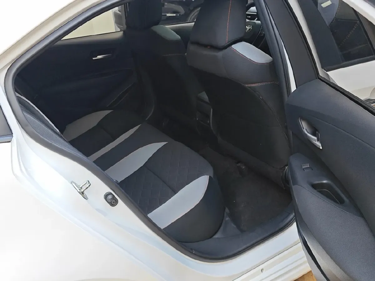 2021 Toyota Corolla 1.2T 116HP L4 CVT,autocango,china used car exporter,china ev exporter,chinese used car exporter,chinese used ev exporter