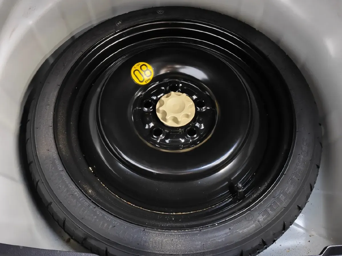 2021 Toyota Corolla 1.2T 116HP L4 CVT,autocango,china used car exporter,china ev exporter,chinese used car exporter,chinese used ev exporter