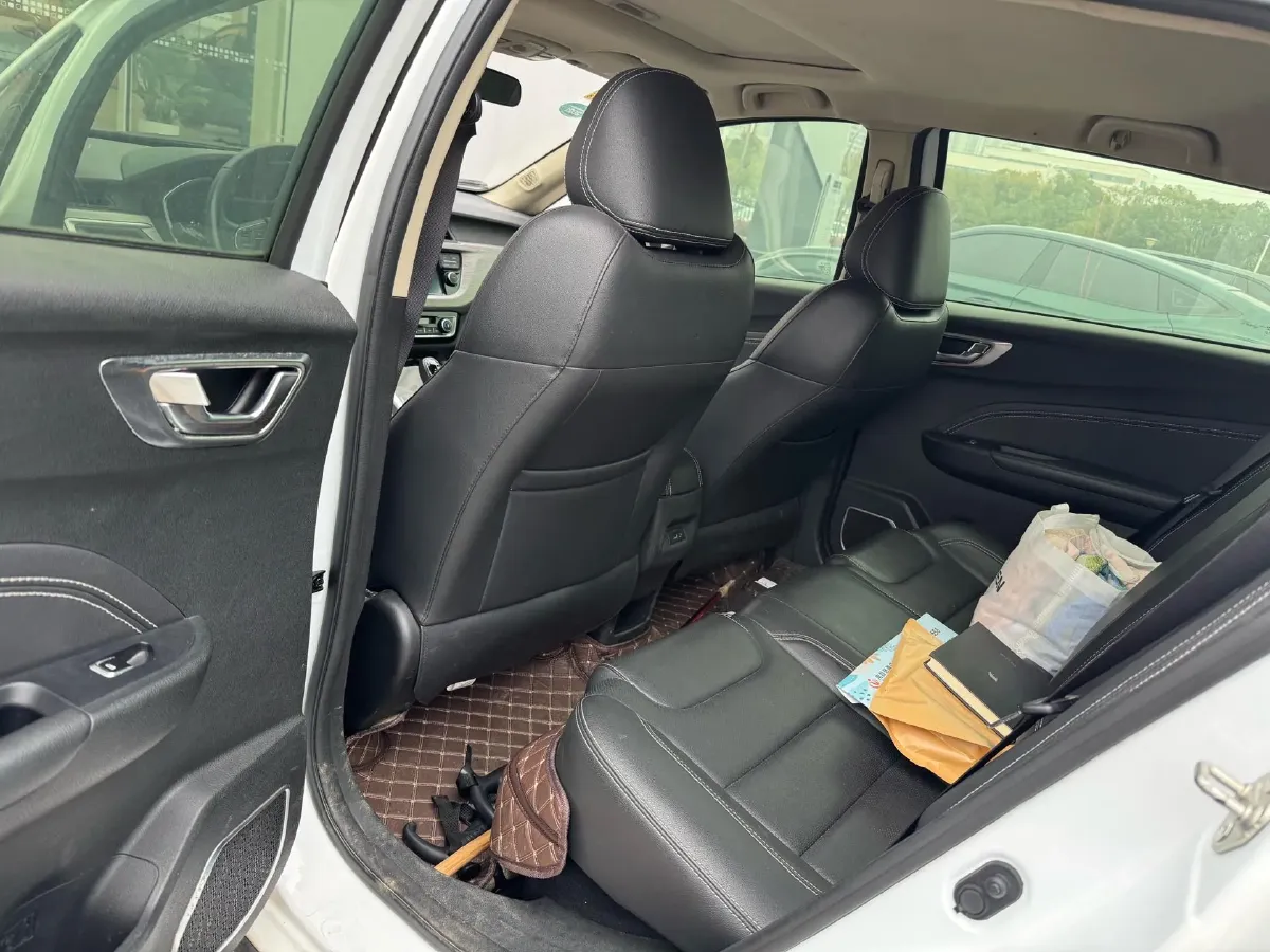 2019 Geely Vision X3 1.5L 109HP L4 CVT,autocango,china used car exporter,china ev exporter,chinese used car exporter,chinese used ev exporter