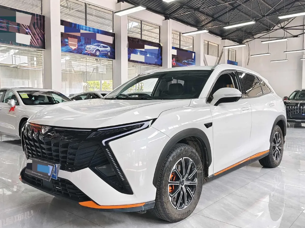 2023 Iveco DeYi 2.5T 122HP L4 6AT,autocango,china used car exporter,china ev exporter,chinese used car exporter,chinese used ev exporter