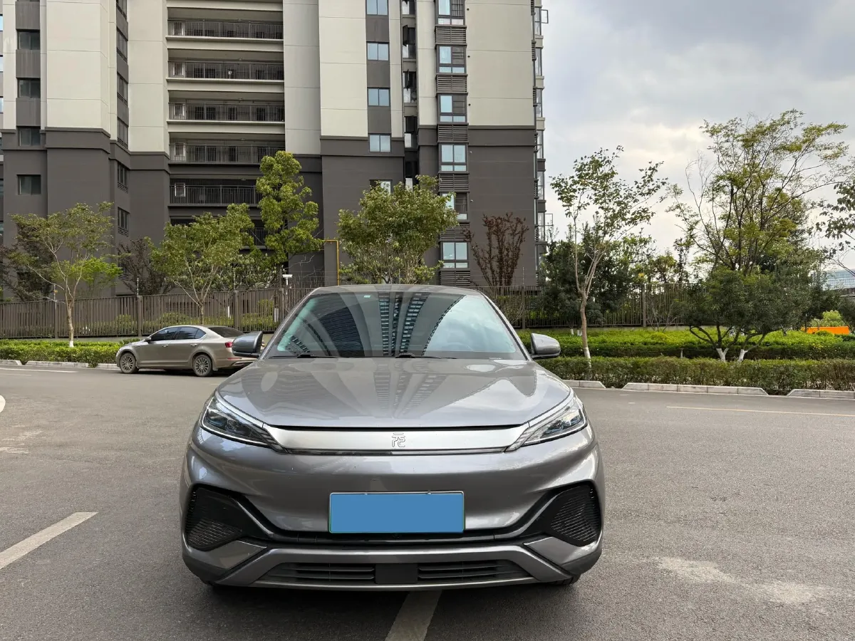 2022 Hycan Z03 BEV 64.23KWH,autocango,china used car exporter,china ev exporter,chinese used car exporter,chinese used ev exporter