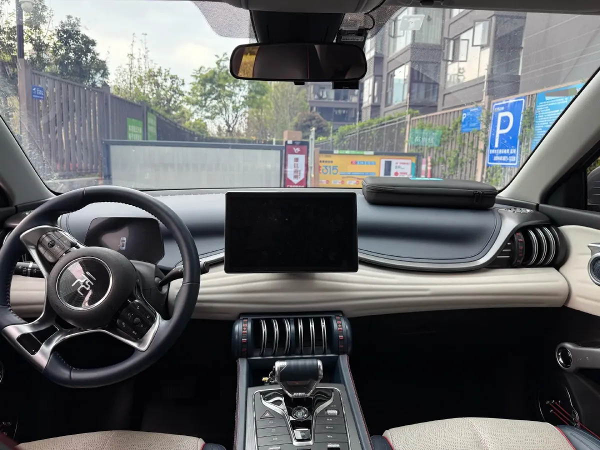 2022 Hycan Z03 BEV 64.23KWH,autocango,china used car exporter,china ev exporter,chinese used car exporter,chinese used ev exporter