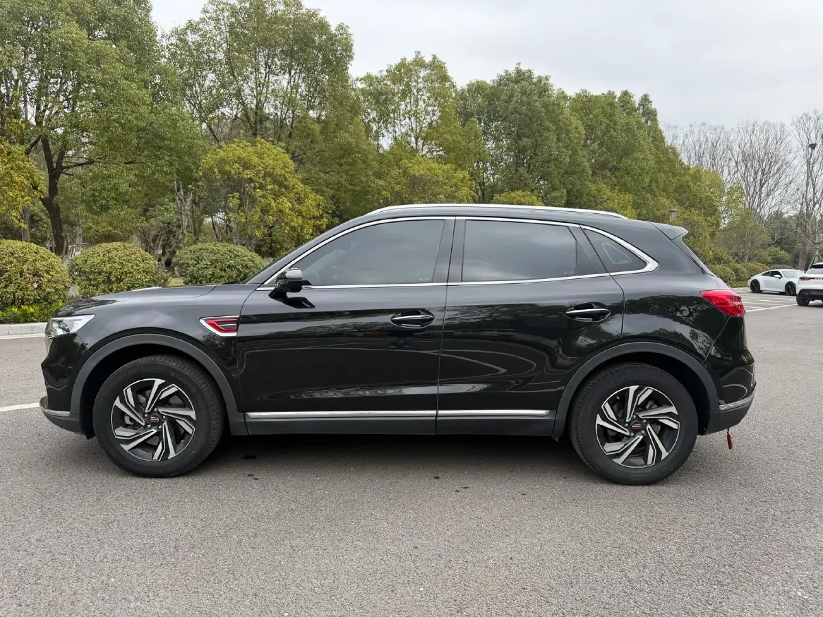 2022 HongQi HS5 2.0T 224HP L4 6AT,autocango,china used car exporter,china ev exporter,chinese used car exporter,chinese used ev exporter