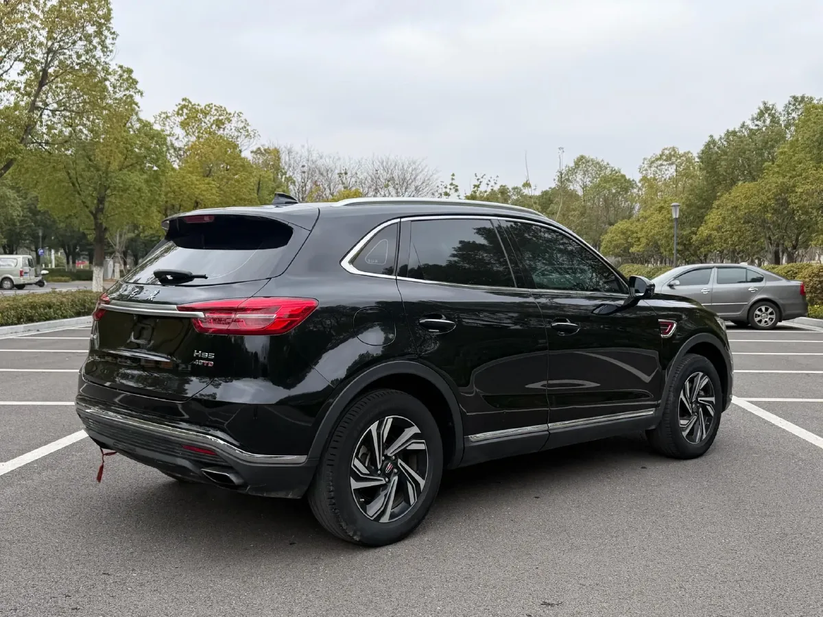 2022 HongQi HS5 2.0T 224HP L4 6AT,autocango,china used car exporter,china ev exporter,chinese used car exporter,chinese used ev exporter