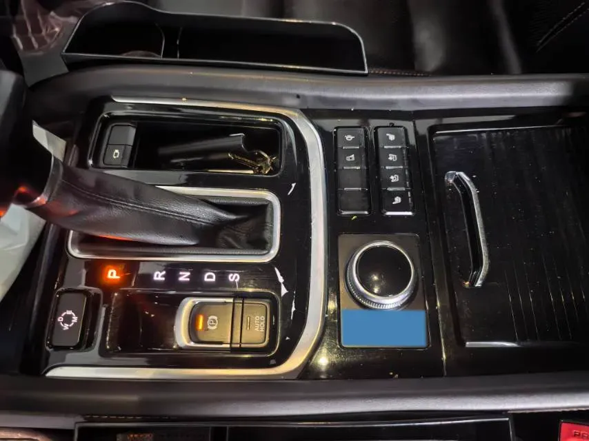 2017 GAC Trumpchi GS8 2.0T 201HP L4 6AT,autocango,china used car exporter,china ev exporter,chinese used car exporter,chinese used ev exporter