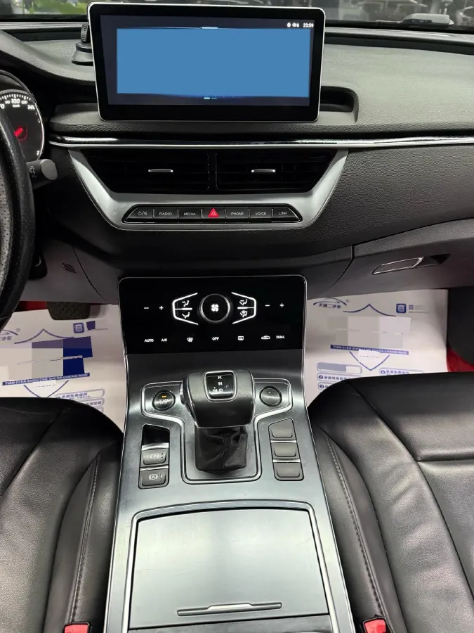 2022 HongQi H5 1.5T 169HP L4 7DCT,autocango,china used car exporter,china ev exporter,chinese used car exporter,chinese used ev exporter