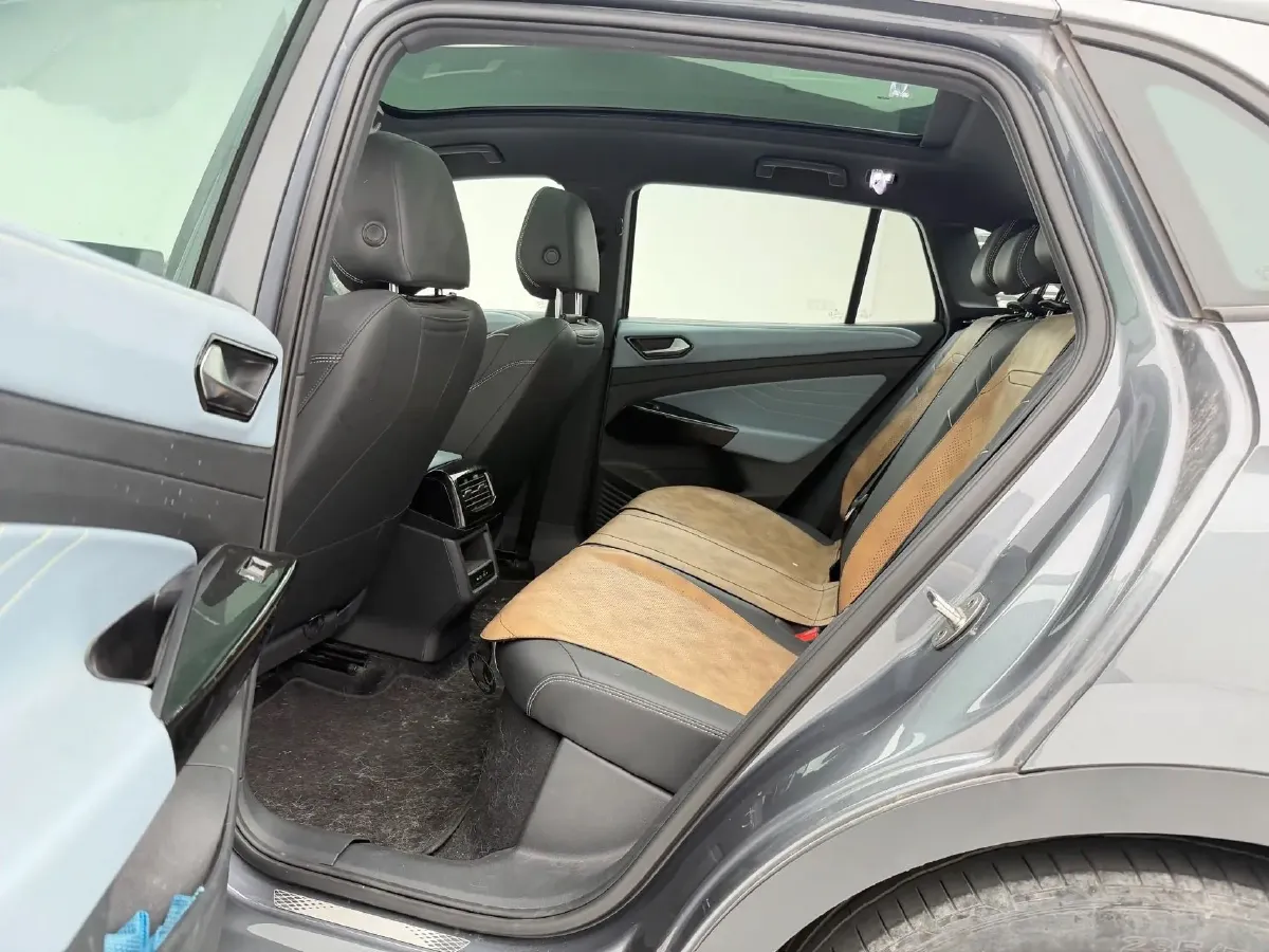 2023 Volkswagen ID.4 X BEV 52.8KWH,autocango,china used car exporter,china ev exporter,chinese used car exporter,chinese used ev exporter