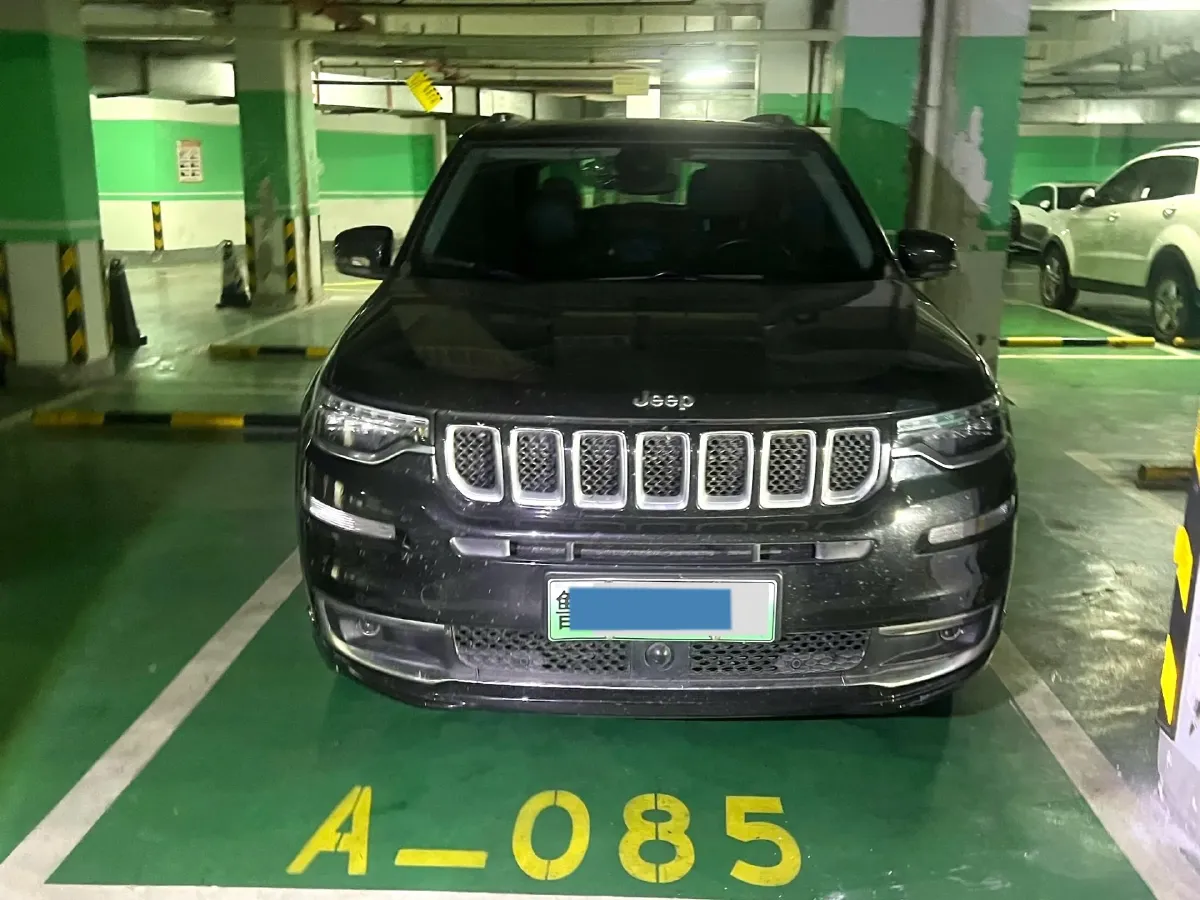 2020 Jeep Commander 2.0T 230HP L4 E-CVT PHEV 12.95KWH,autocango,china used car exporter,china ev exporter,chinese used car exporter,chinese used ev exporter