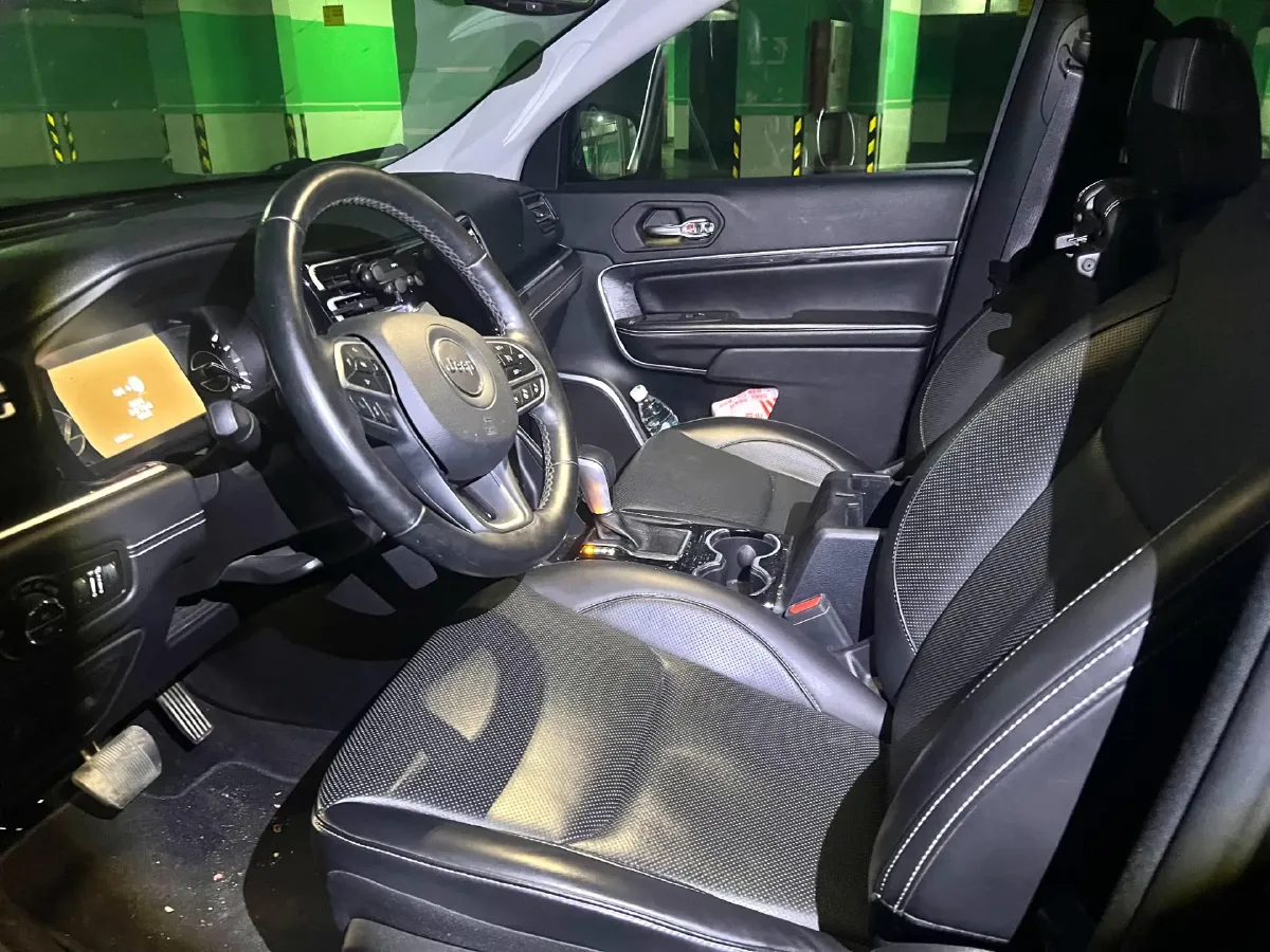 2020 Jeep Commander 2.0T 230HP L4 E-CVT PHEV 12.95KWH,autocango,china used car exporter,china ev exporter,chinese used car exporter,chinese used ev exporter