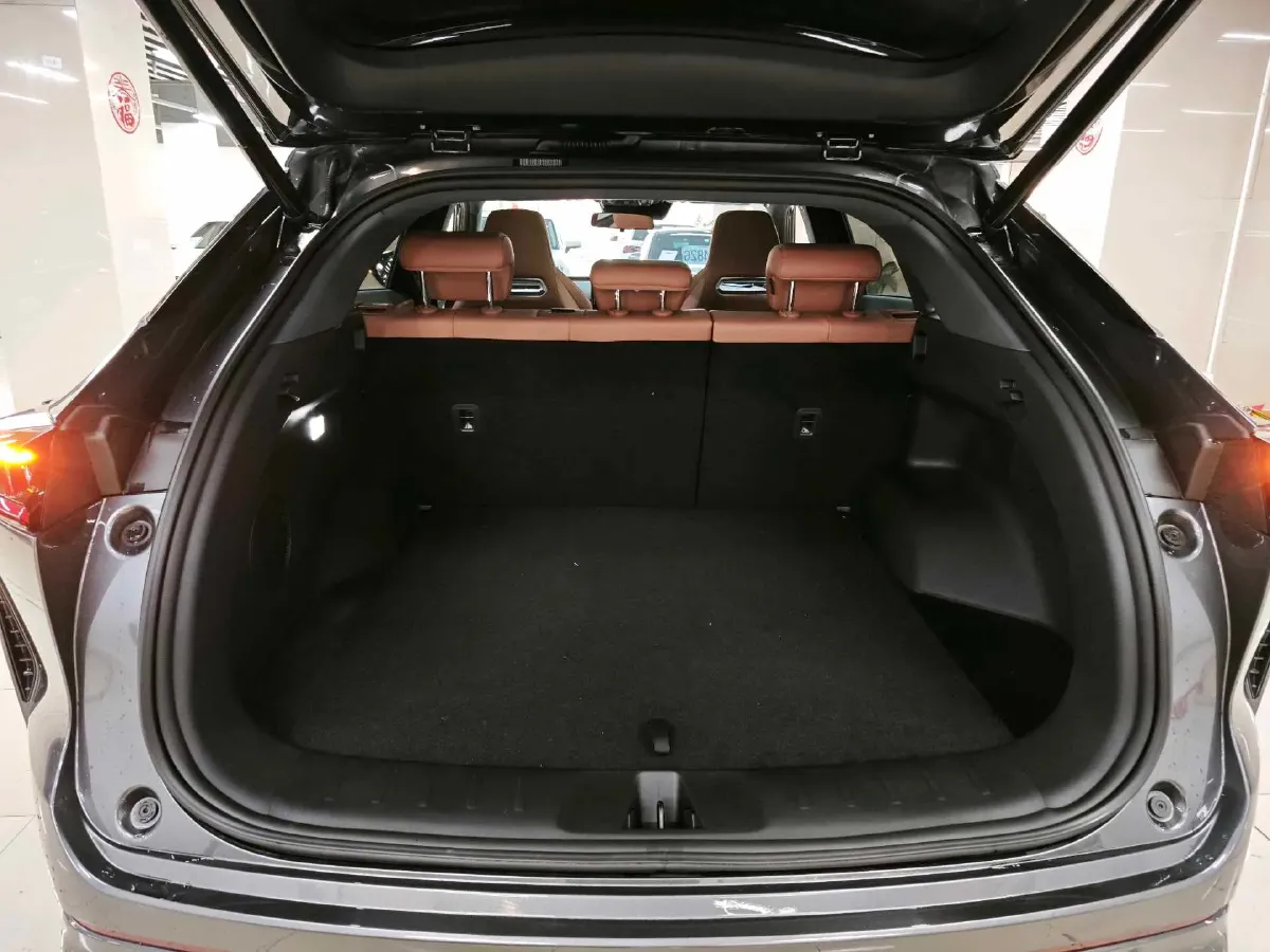 2025 ChangAn UNI-Z 1.5L 98HP L4 E-CVT PHEV,autocango,china used car exporter,china ev exporter,chinese used car exporter,chinese used ev exporter