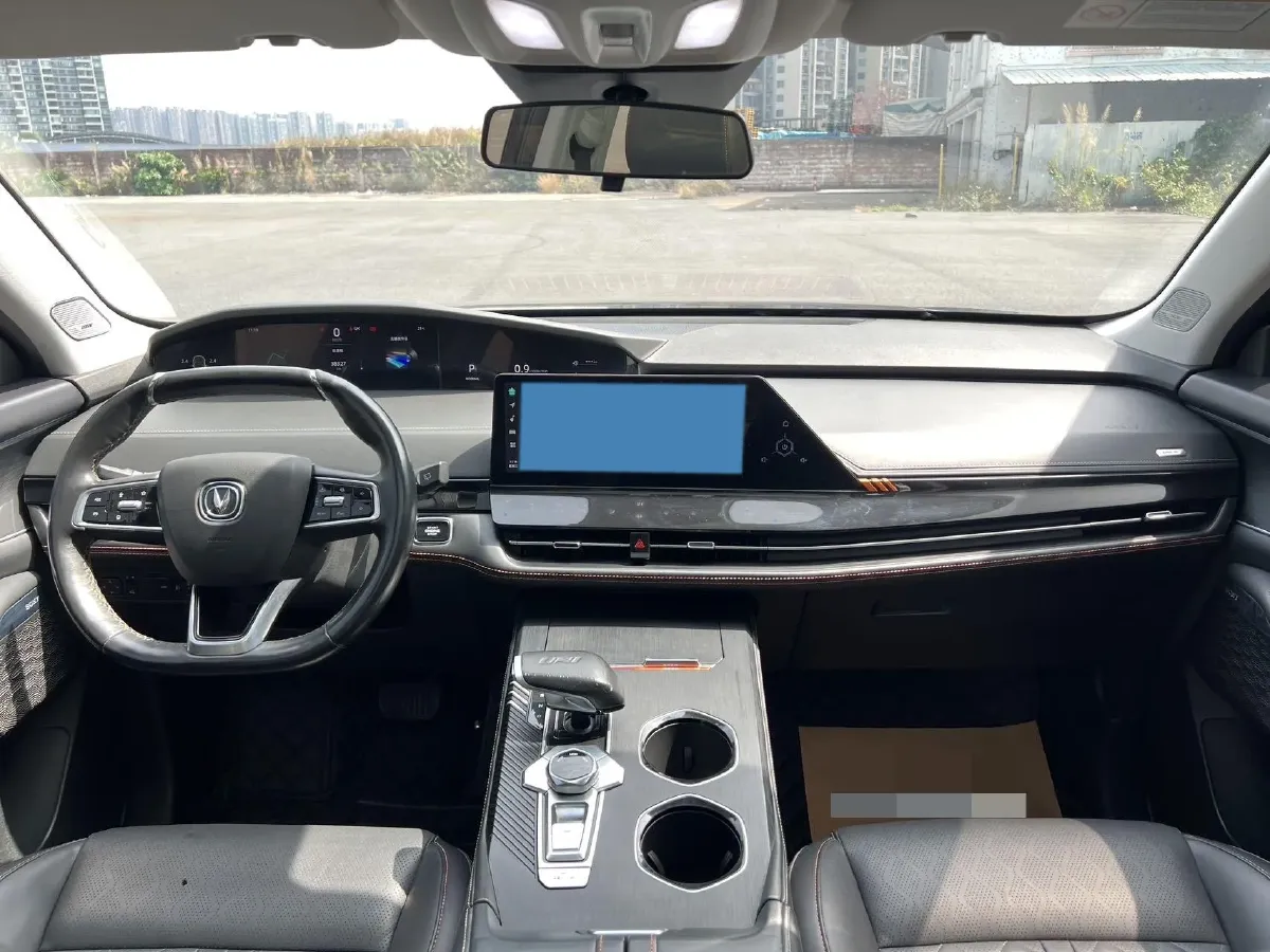2021 ChangAn UNI-K 2.0T 233HP L4 8AT,autocango,china used car exporter,china ev exporter,chinese used car exporter,chinese used ev exporter